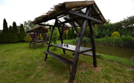 Котедж Європейська 66