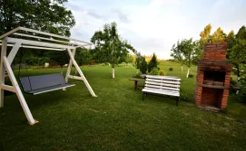 Приватна садиба Крайня Хата