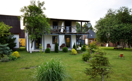 Приватна садиба Крайня Хата