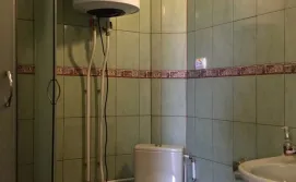 Душ, туалет в номере