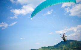 ПОЛЬОТИ на параплані у Верховині