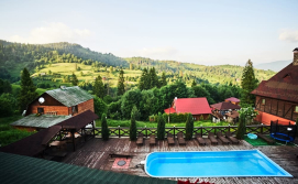 Котедж 12 місяців - Травень