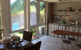 Приватна садиба Біла дача