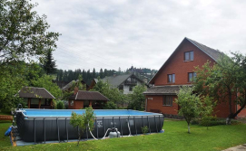 Приватна садиба Затишок в Карпатах