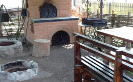 Гостинний двір Альтанка №6