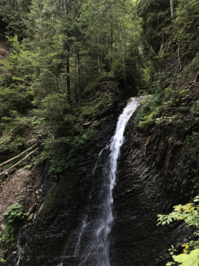 Водоспад Женецький Гук