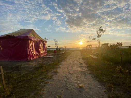 Пляж на озері Світязь