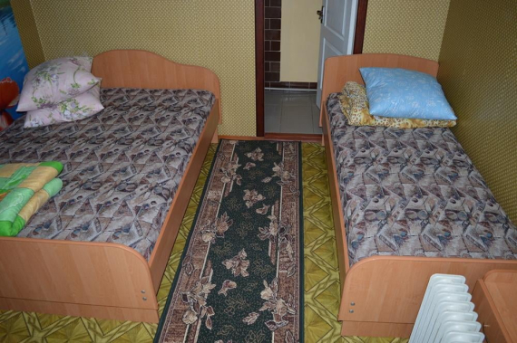 Двомісний Двомісний