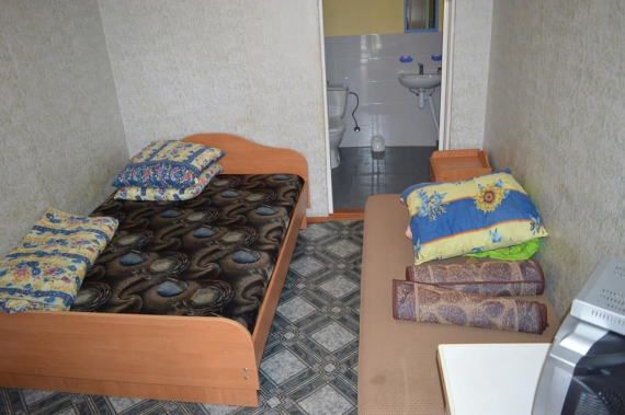 Тримісний Тримісний