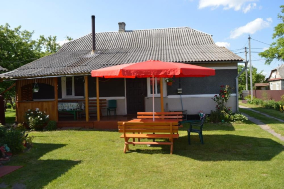 Отдельный дом на 10 человек Отдельный дом на 10 человек