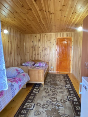 Тримісний Тримісний