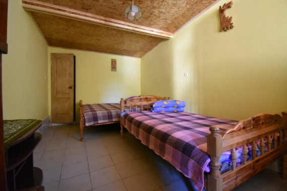 Чотиримісний зі зручностями Чотиримісний зі зручностями