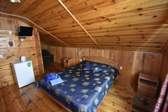 Двомісний Двомісний