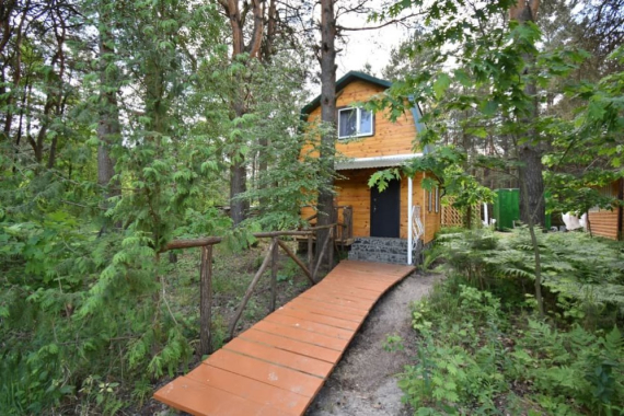 Окремий будинок на 5 чоловік Окремий будинок на 5 чоловік