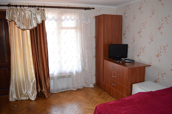 Двомісний з санвузлом Двомісний з санвузлом