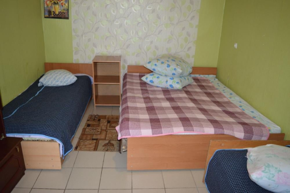 Чотиримісний економ Чотиримісний економ