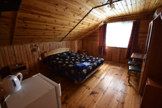 Двомісний Двомісний