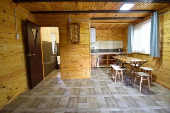 Окремий будинок на 5 чоловік Окремий будинок на 5 чоловік