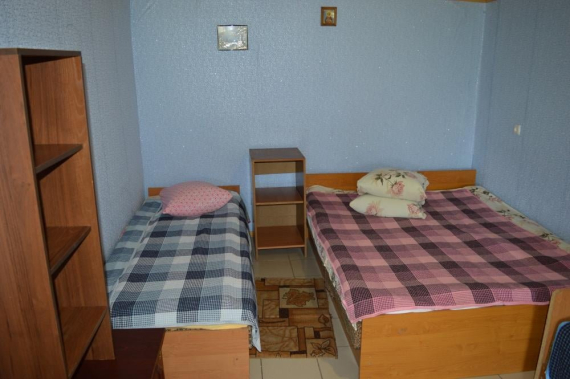 Чотиримісний економ Чотиримісний економ