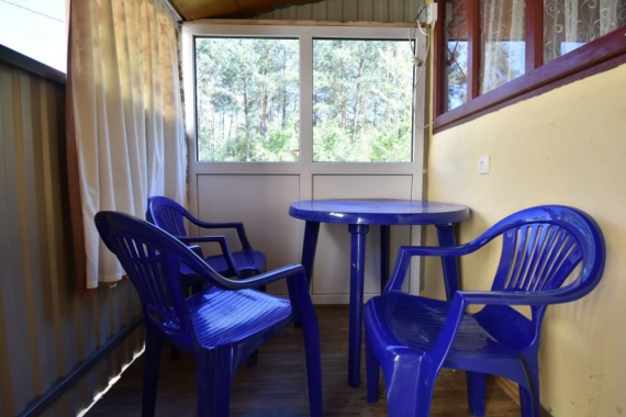 Двомісний зі зручностями Двомісний зі зручностями