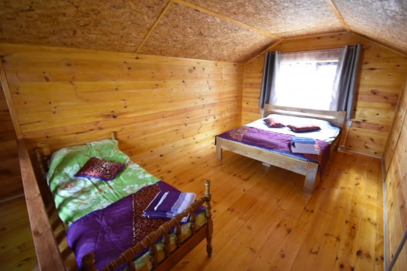 Окремий будинок на 5 чоловік Окремий будинок на 5 чоловік