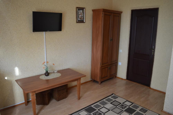 Двомісний Двомісний