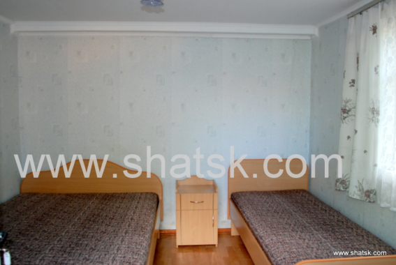 Тримісний Тримісний