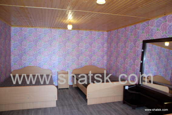 Чотиримісний Чотиримісний