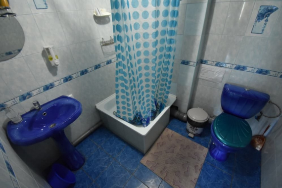 Двомісний Двомісний