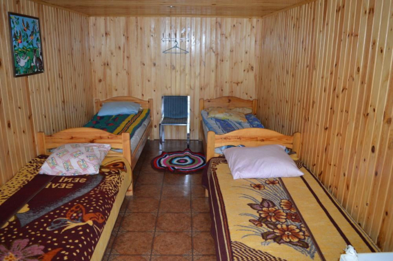 Чотиримісний Чотиримісний