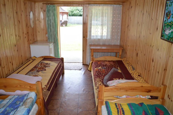 Чотиримісний Чотиримісний