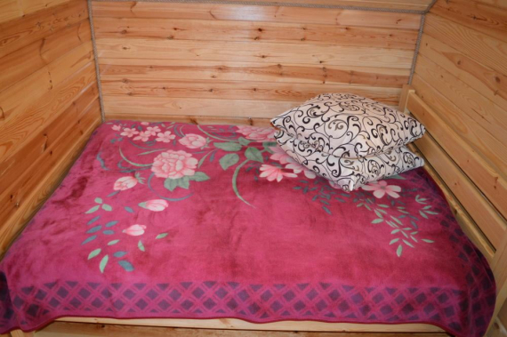 Окремий будинок на 8 чоловік Окремий будинок на 8 чоловік