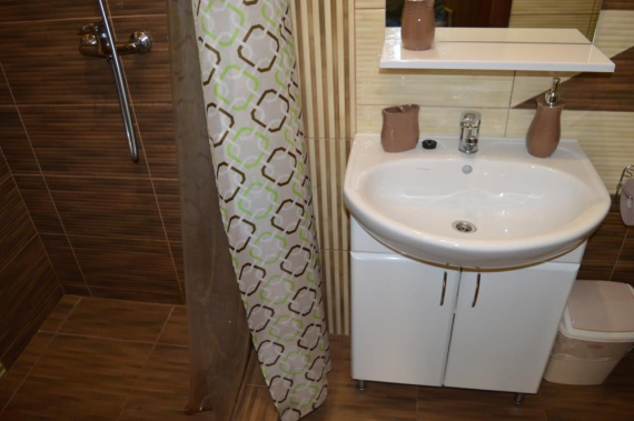 Двомісний Двомісний