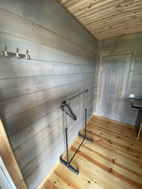 Тримісний Тримісний