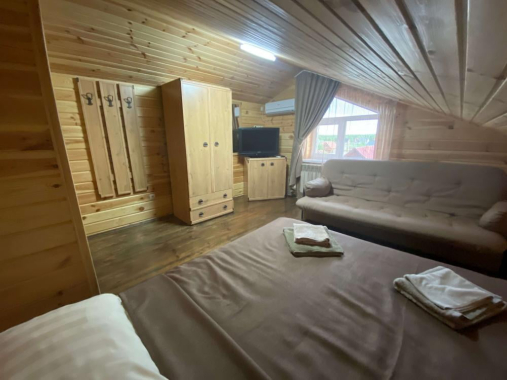 Апартамент на 10 чоловік Апартамент на 10 чоловік