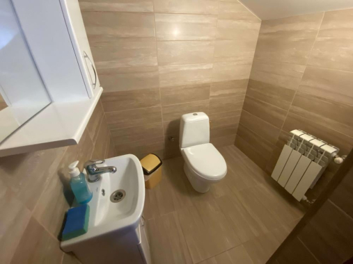 Апартамент на 10 чоловік Апартамент на 10 чоловік